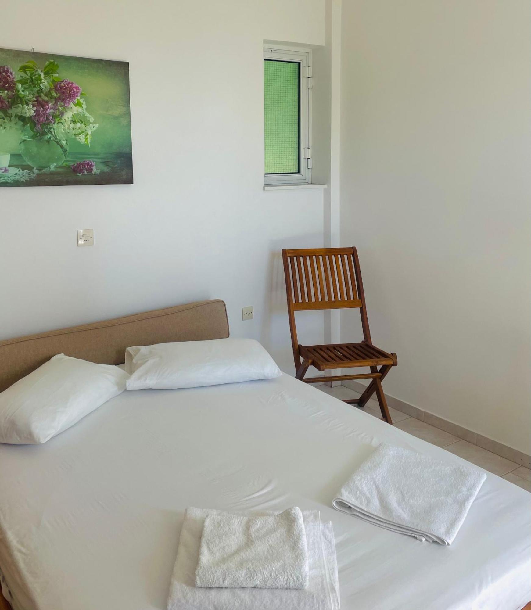 Tasos Manaritsas Rooms Khrónia Exteriör bild